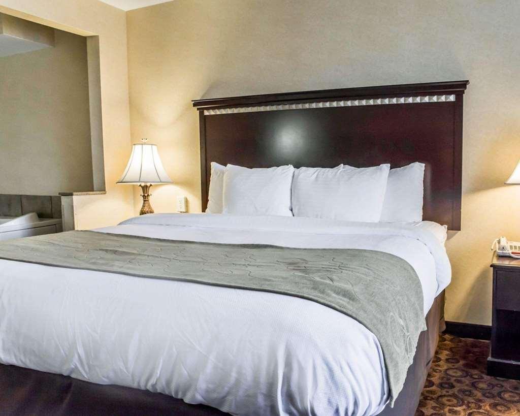 Fairfield By Marriott Inn & Suites Greensboro Coliseum Area Rom bilde