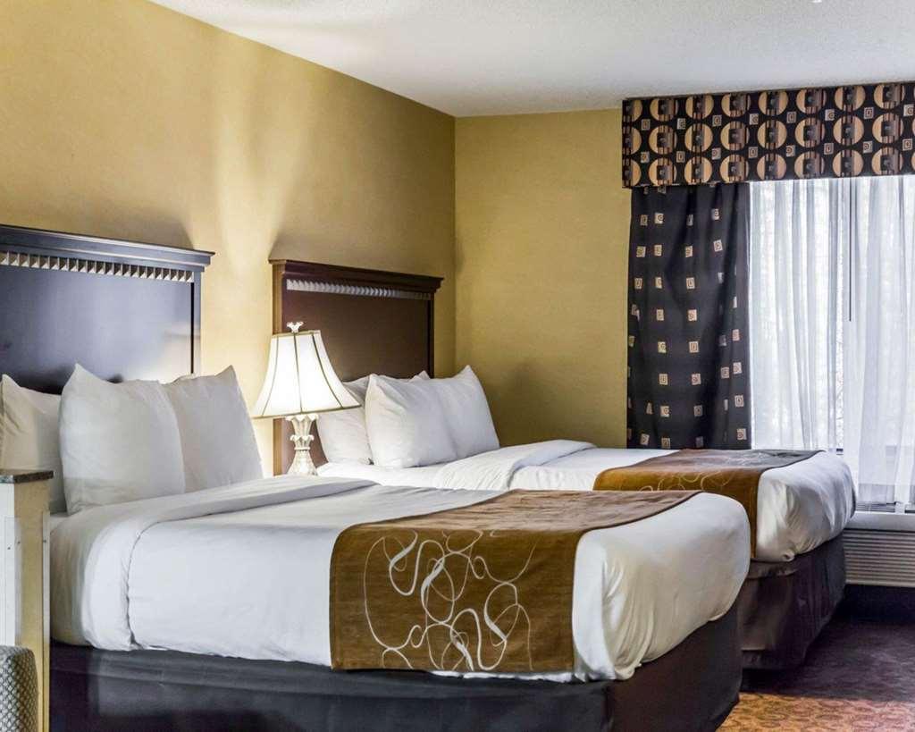 Fairfield By Marriott Inn & Suites Greensboro Coliseum Area Rom bilde