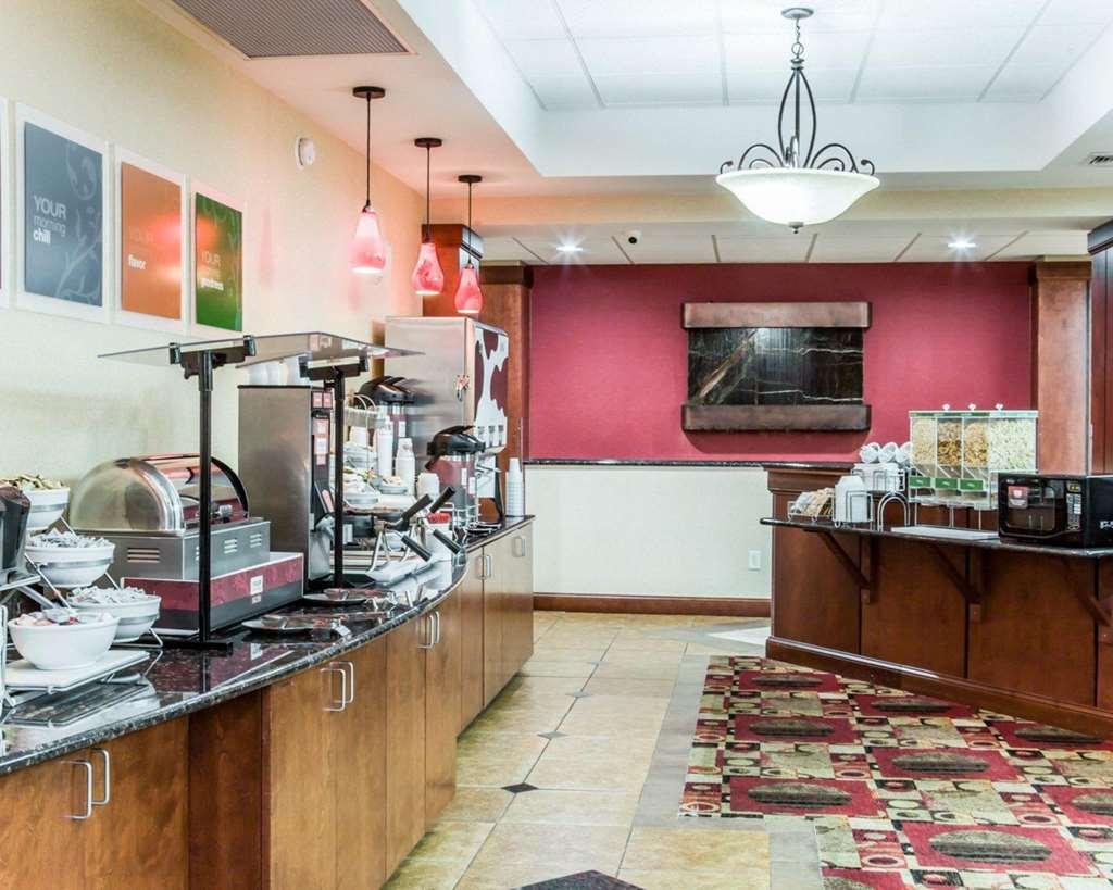 Fairfield By Marriott Inn & Suites Greensboro Coliseum Area Restaurant bilde