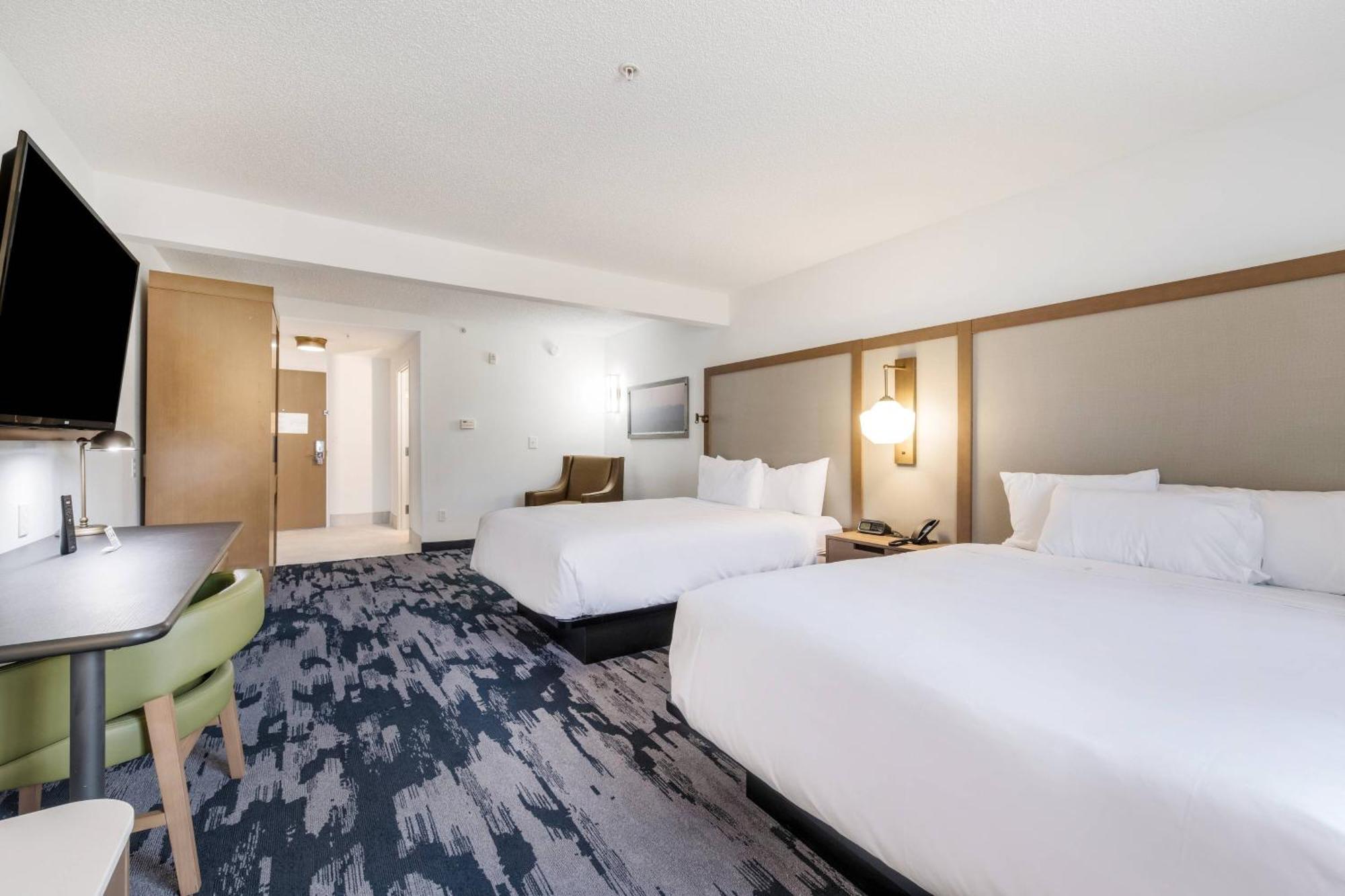Fairfield By Marriott Inn & Suites Greensboro Coliseum Area Eksteriør bilde