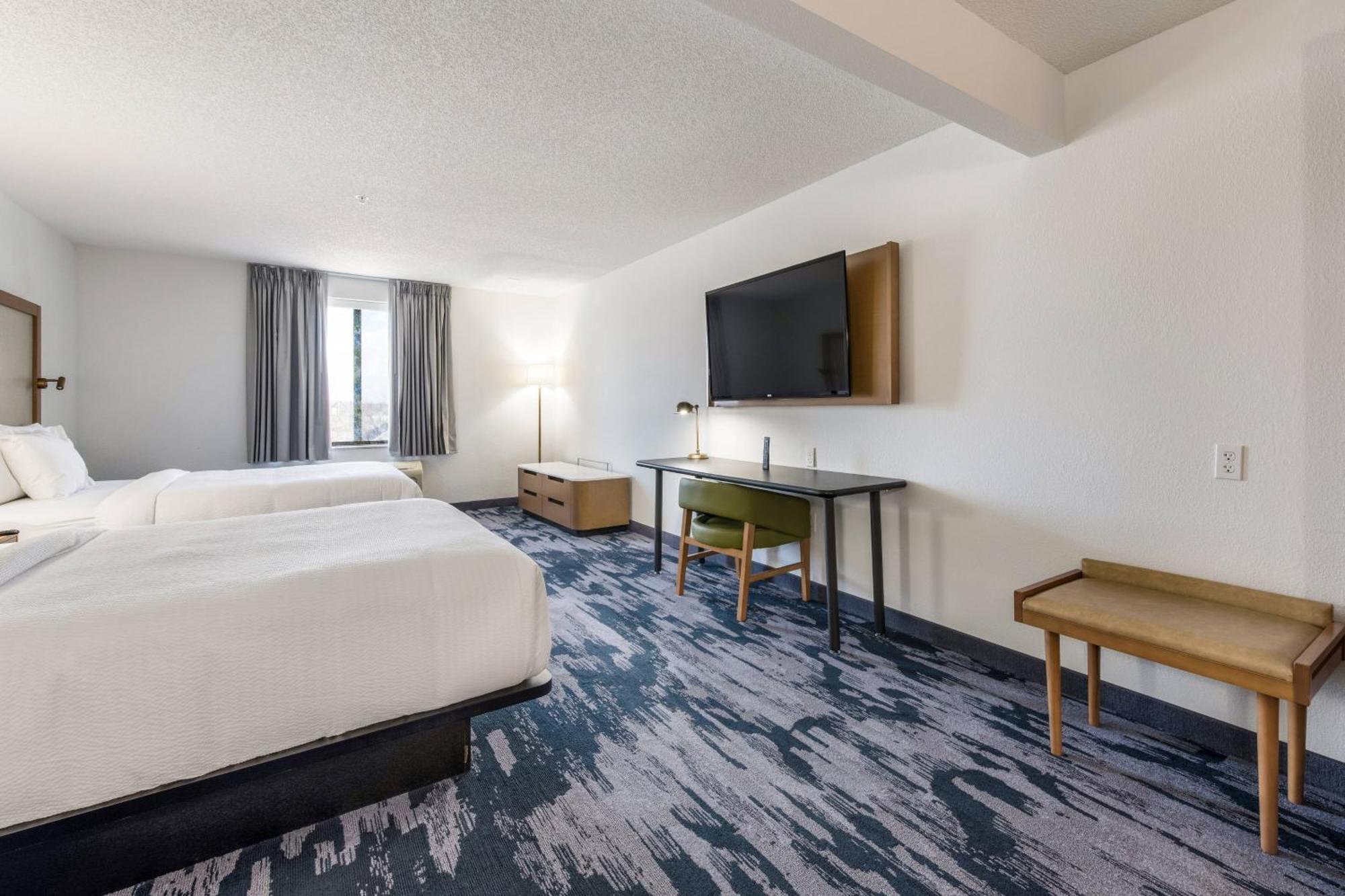 Fairfield By Marriott Inn & Suites Greensboro Coliseum Area Eksteriør bilde