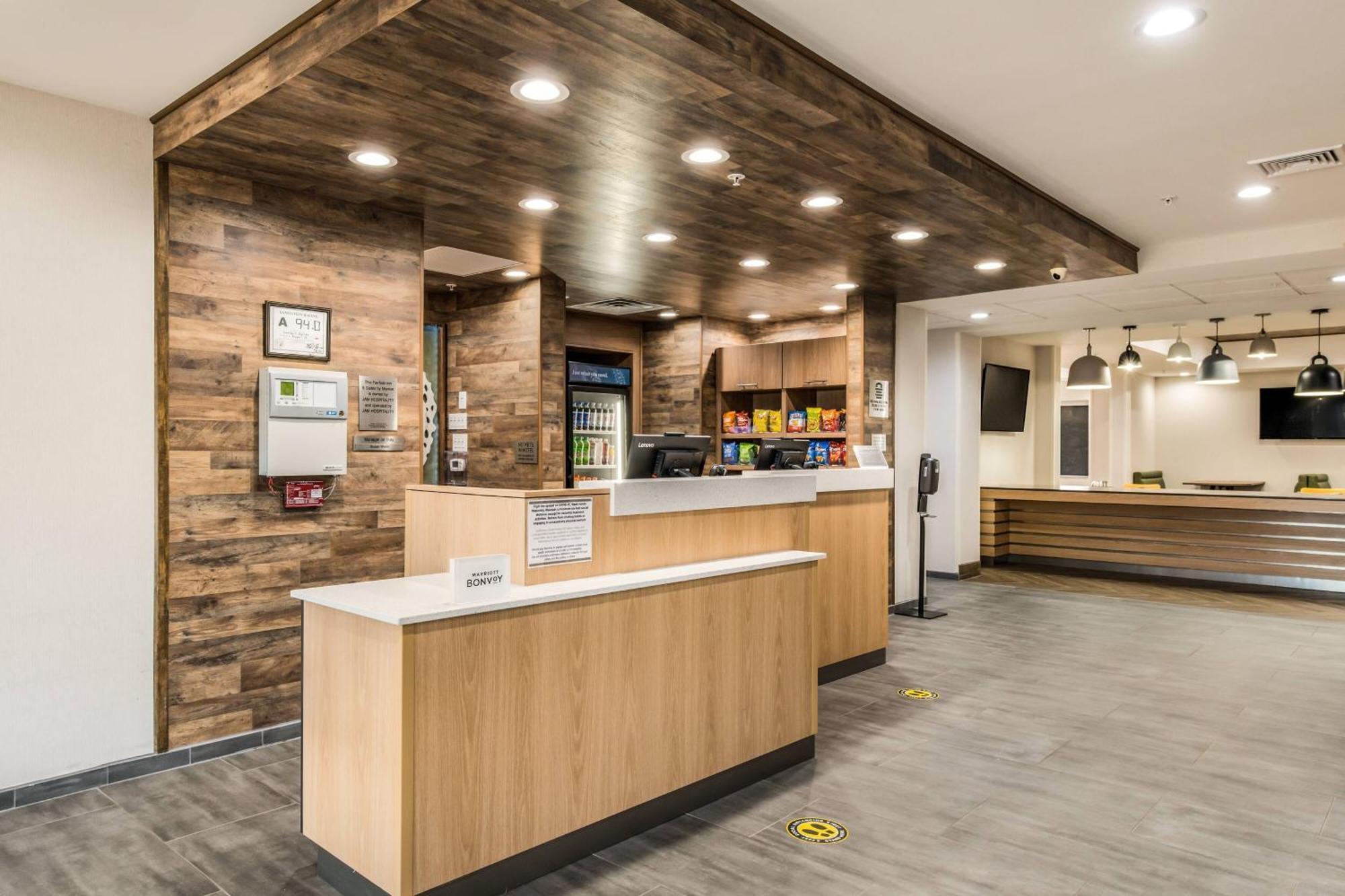Fairfield By Marriott Inn & Suites Greensboro Coliseum Area Eksteriør bilde