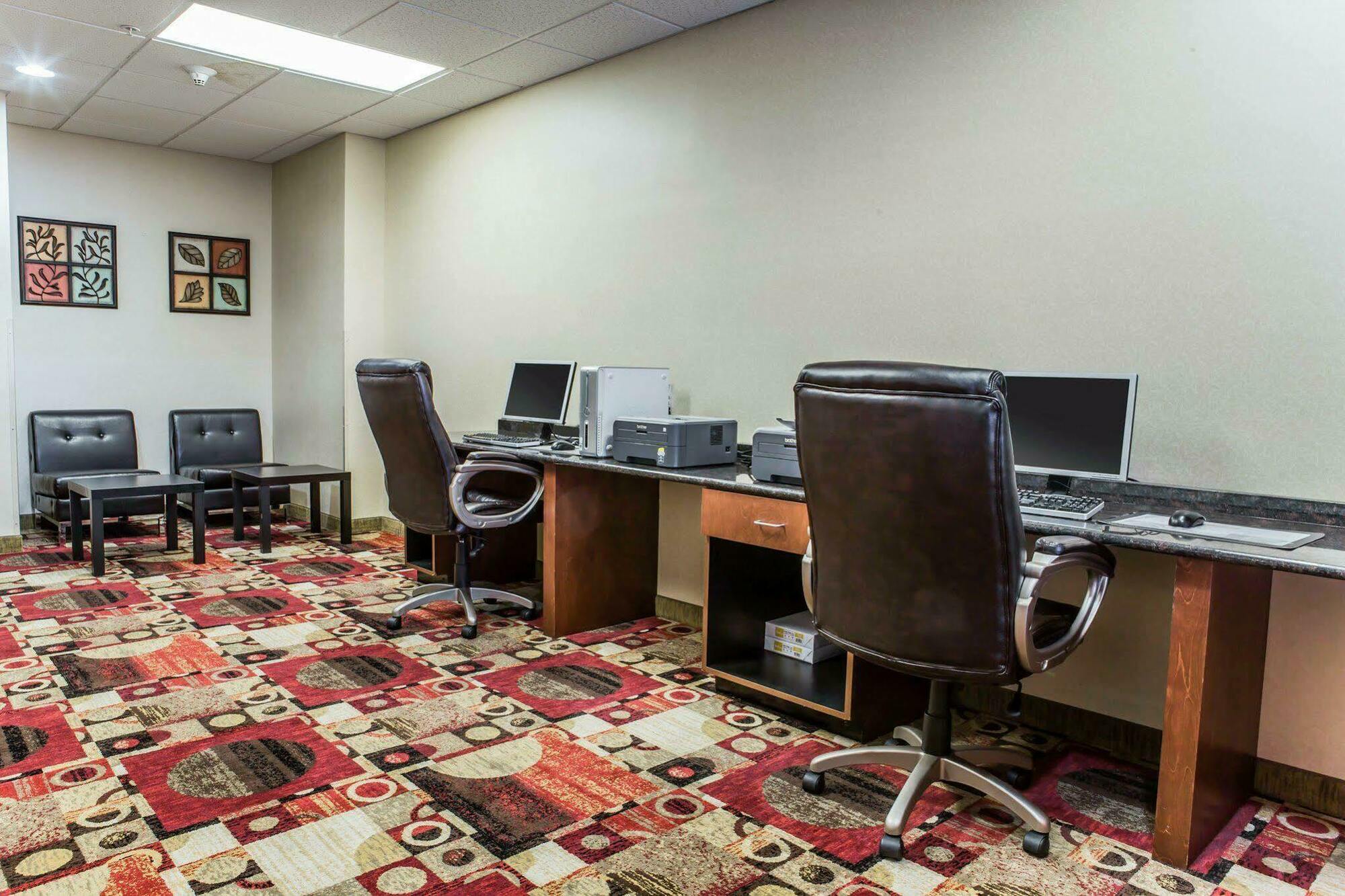 Fairfield By Marriott Inn & Suites Greensboro Coliseum Area Eksteriør bilde